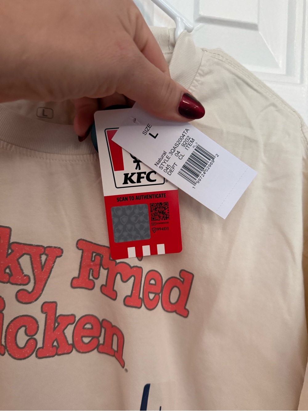 Kentucky Fried Chicken Graphic Short Sleeve Tee - Picture 5 of 5